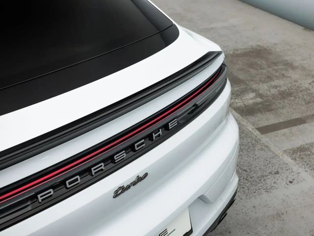 Porsche Cayenne Coupé E-Hybrid Turbo