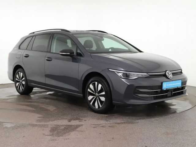 Volkswagen Golf 1.5 TSI Golf VIII Variant