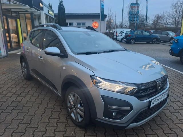 Dacia Sandero Comfort Stepway TCe 90