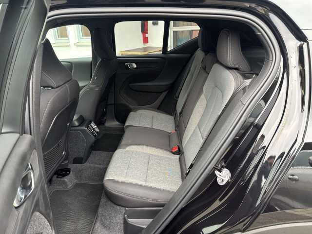 Volvo XC40 Dark Plus