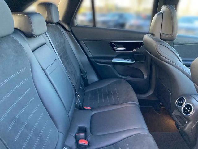 Mercedes-Benz GLC 200 4MATIC AMG Line