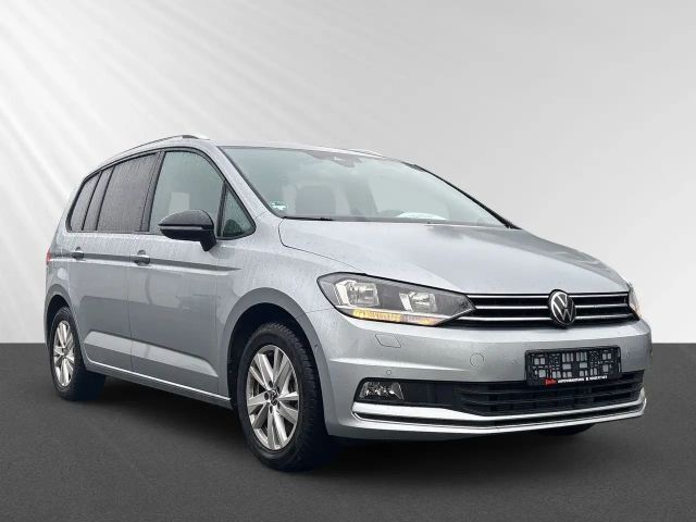 Volkswagen Touran 1.5 TSI Comfortline
