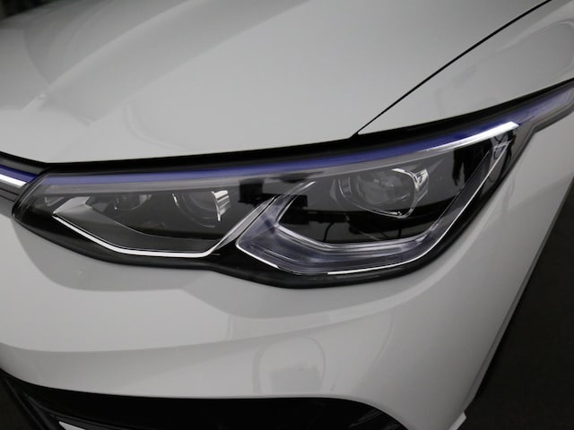 Volkswagen Golf 2.0 TSI 4Motion DSG Golf VIII