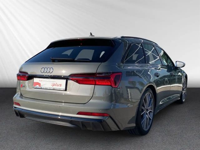 Audi S6 Avant Quattro