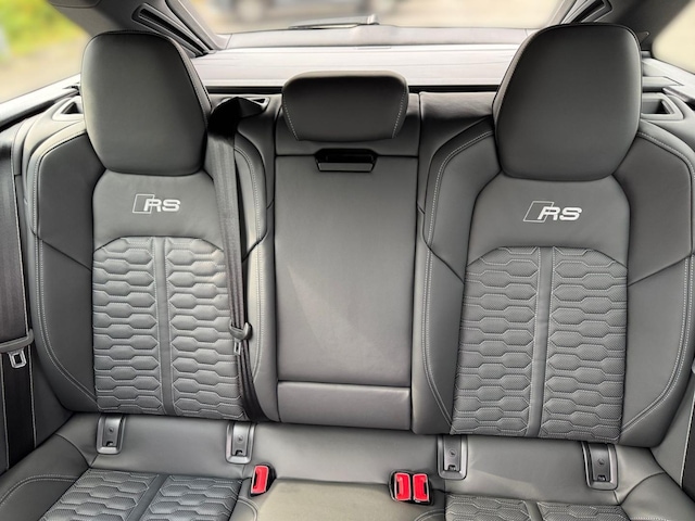 Audi A6 e-tron Avant Performance Quattro