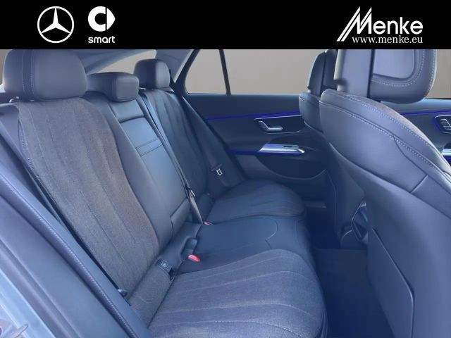 Mercedes-Benz E 220 AVANTGARDE E 220 d Estate