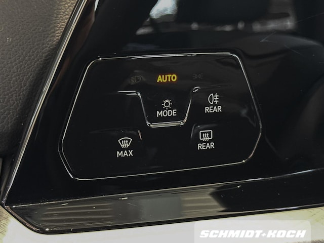 Volkswagen Golf 1.5 TSI Life Variant