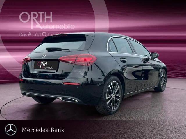 Mercedes-Benz A 180 Progressive