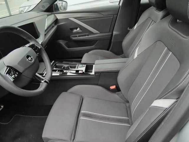 Opel Astra GS-Line Grand Sport