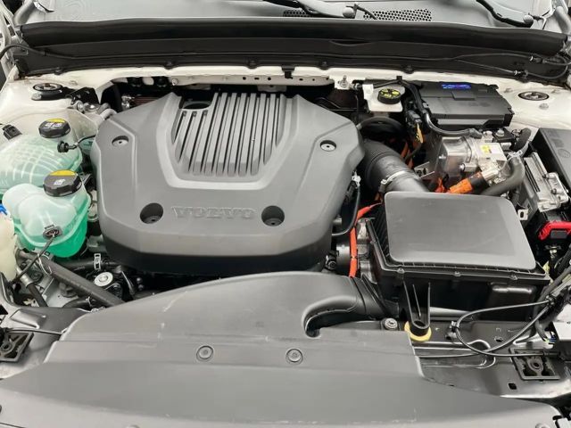 Volvo XC40 Dark Plus Recharge T5