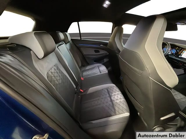 Volkswagen Golf 2.0 TSI DSG Golf VIII R-Line