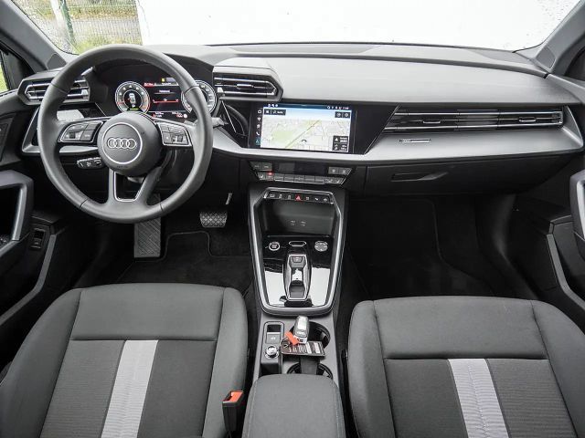 Audi A3 30 TFSI Sedan