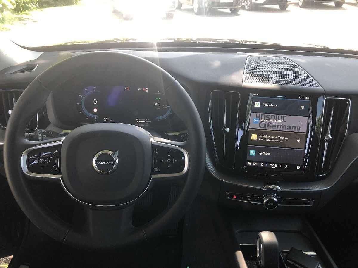 Volvo XC60 AWD Dark Plus T8