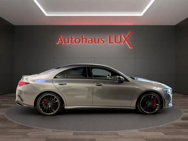 Mercedes-Benz CLA 35 AMG AMG Line Coupé