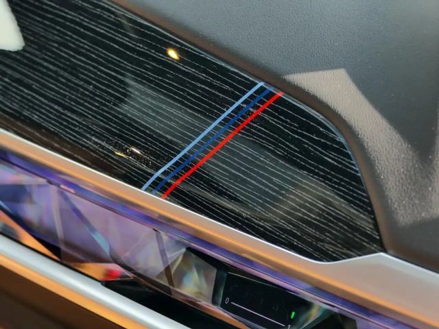 BMW i7 M-Sport Sedan