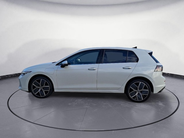 Volkswagen Golf DSG Style eHybrid