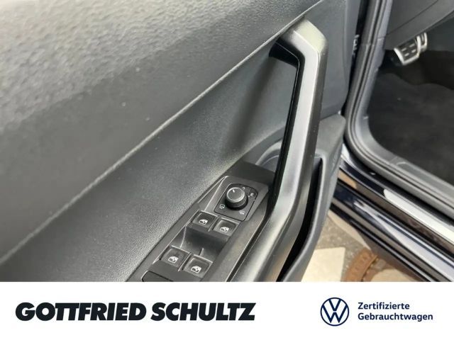 Volkswagen Taigo 1.0 TSI DSG R-Line