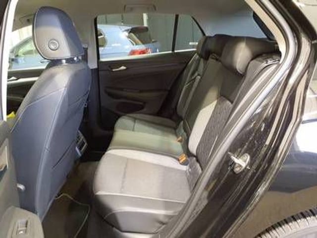 Volkswagen Golf 1.5 eTSI Golf VIII