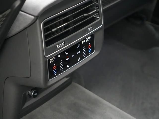 Audi RS Q8 Performance