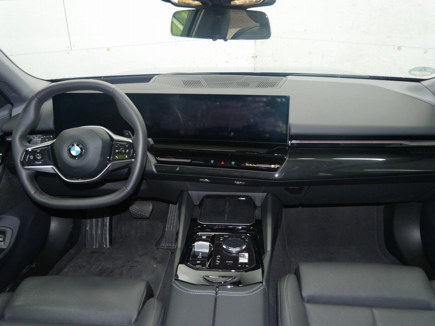 BMW 540 540d Sedan xDrive