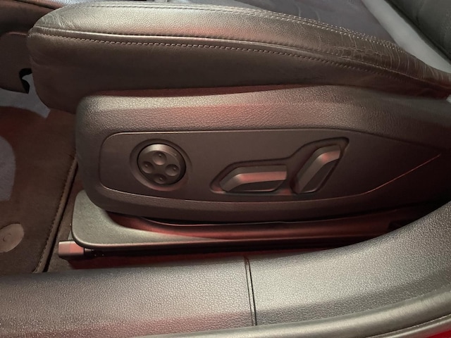 Audi A4 40 TDI S-Tronic Sedan