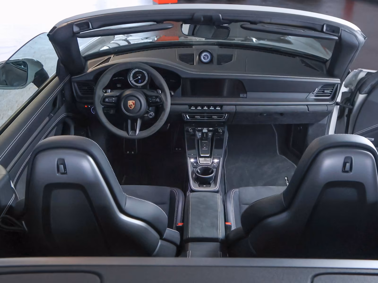 Porsche 911 4 992 Cabriolet Carrera GTS