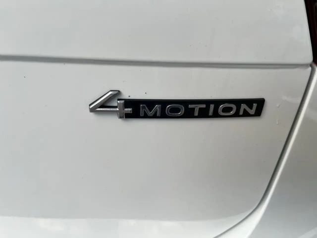 Volkswagen Tiguan 2.0 TDI 4Motion DSG Sport