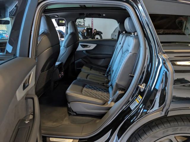 Audi Q7 50 TDI Quattro S-Line