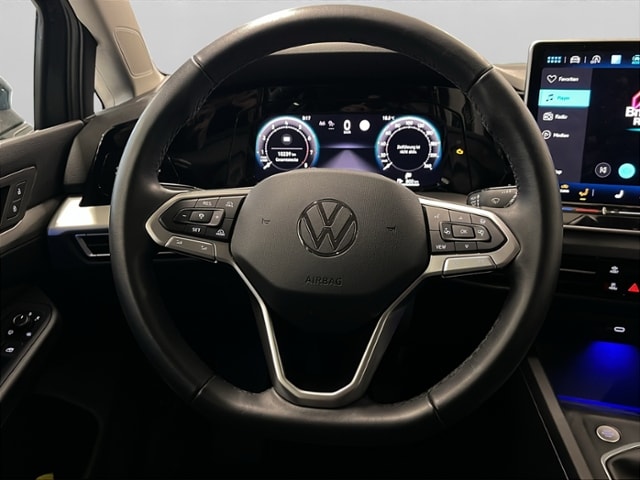 Volkswagen Golf 1.5 eTSI DSG Golf VIII