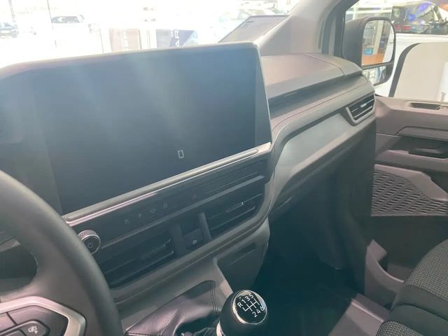 Volkswagen Transporter Lang T7