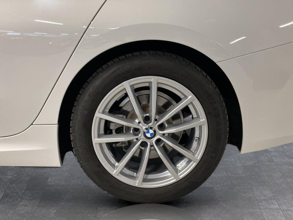 BMW 320 320d Touring xDrive