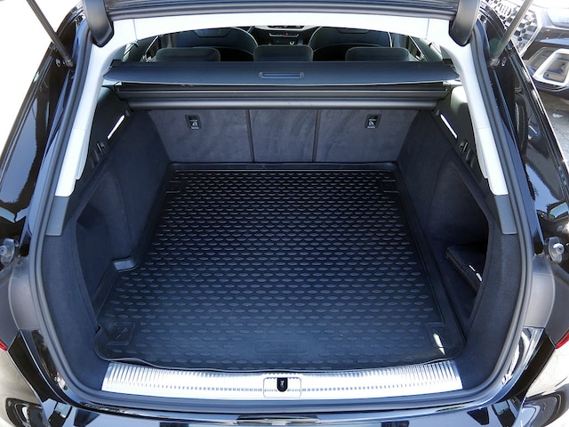 Audi A4 35 TFSI Avant S-Tronic