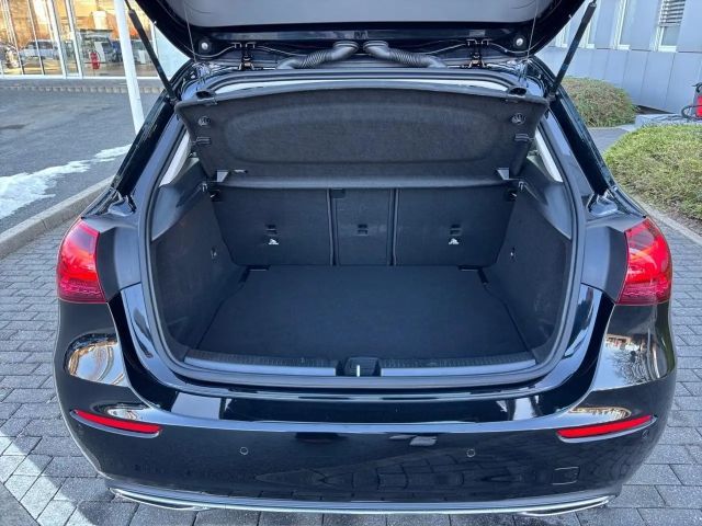 Mercedes-Benz A 180 Progressive