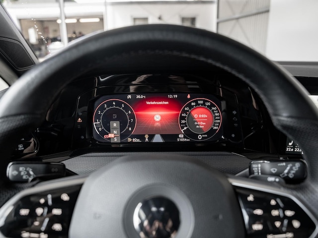 Volkswagen Golf 2.0 TSI DSG