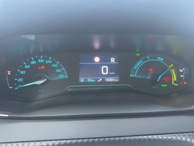 Peugeot E-2008 Allure Pack