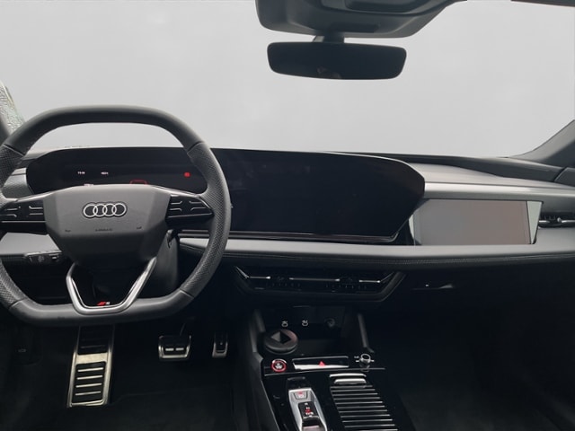 Audi A6 e-tron Avant Quattro