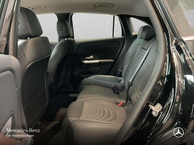 Mercedes-Benz EQA 300 4MATIC