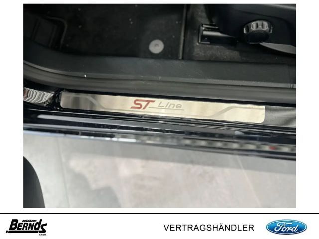 Ford Focus EcoBoost ST Line