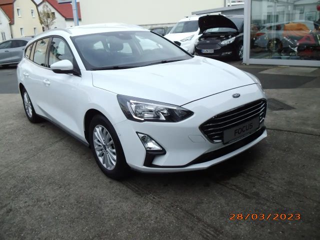 Ford Focus Titanium Wagon