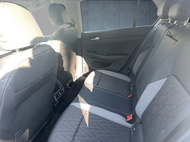 Volkswagen Golf 1.5 TSI