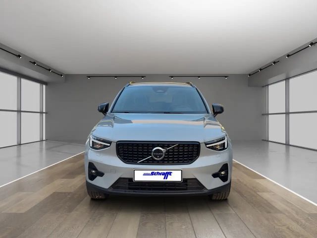 Volvo XC40 Dark Plus
