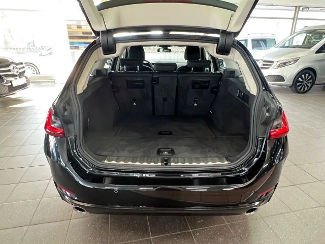 BMW 320 320d Touring xDrive