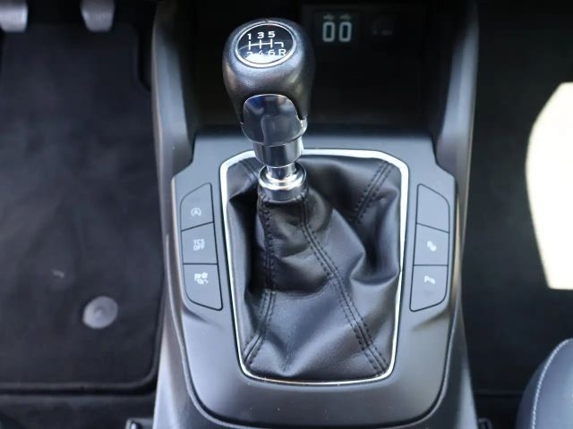 Ford Focus Cool & Connect