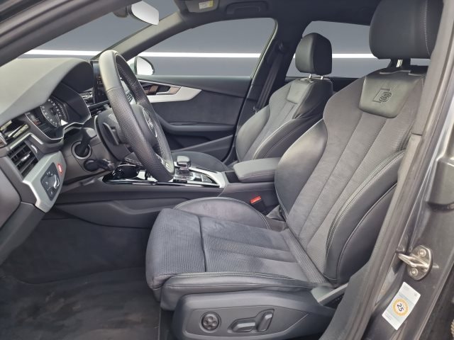 Audi S4 Avant Quattro