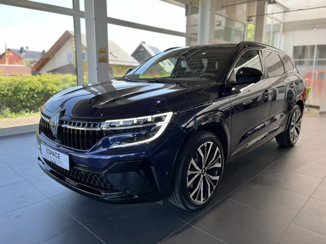 Renault Espace E-Tech Hybrid Iconic