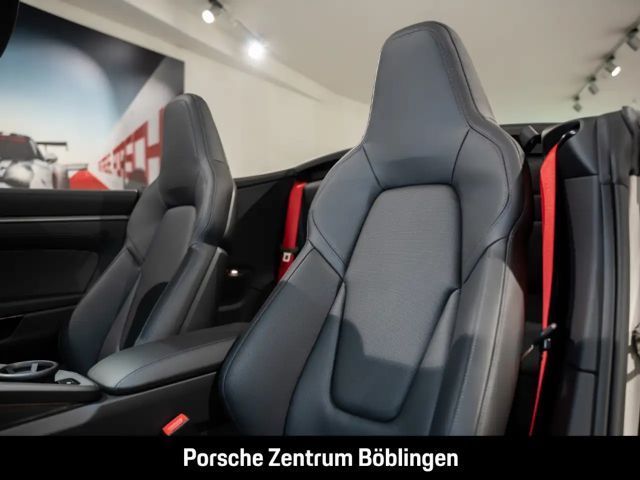 Porsche 992 Cabrio Carrera S