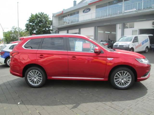 Mitsubishi Outlander PHEV
