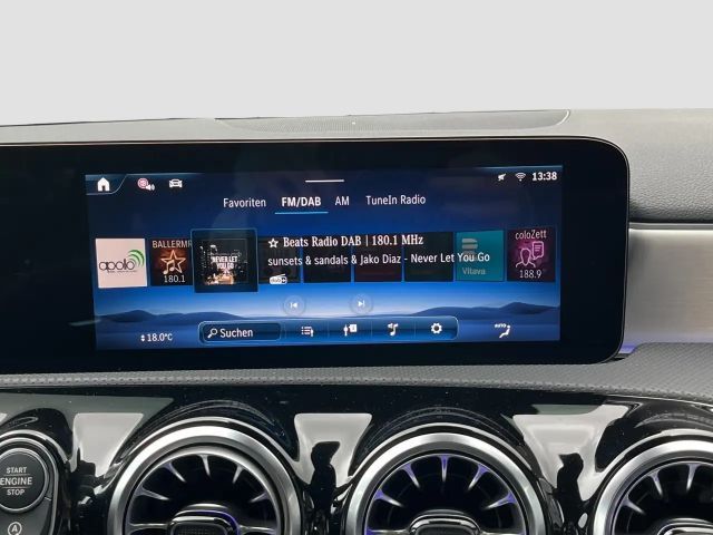 Mercedes-Benz A 200 AMG Line Hatchback