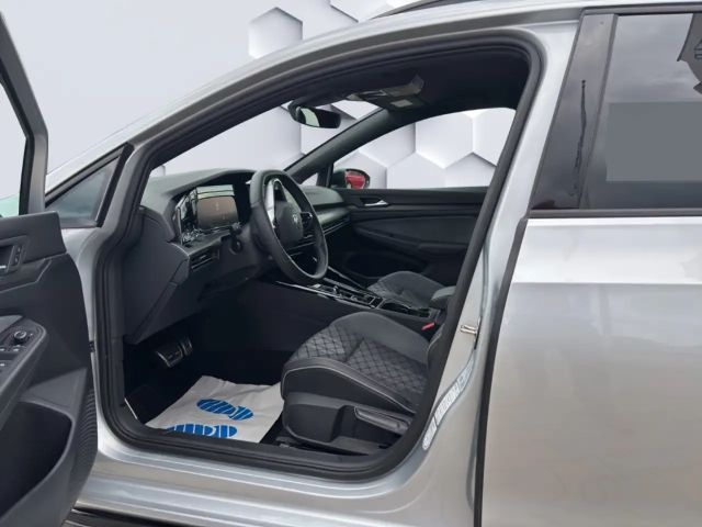 Volkswagen Golf 1.5 eTSI DSG Golf VIII R-Line