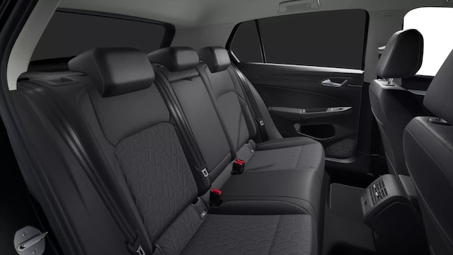 Volkswagen Golf 1.5 eTSI DSG